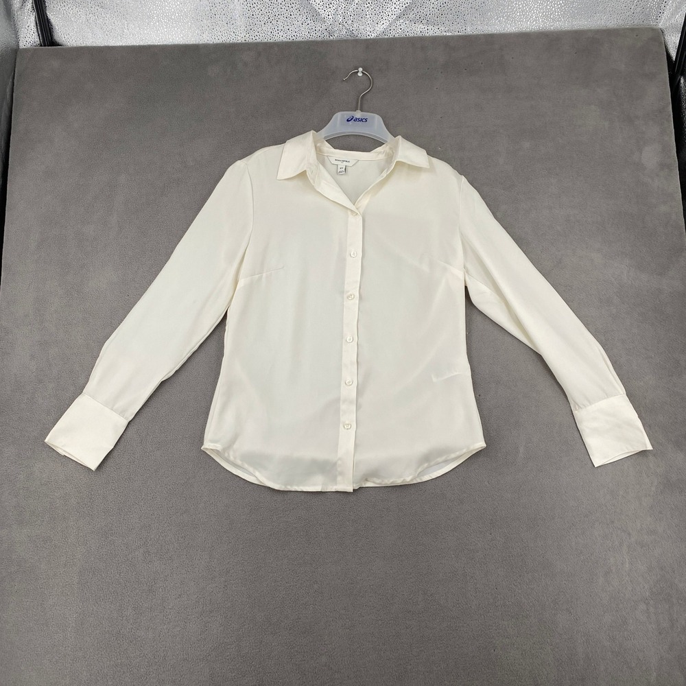 Banana Republic Cream Ivory Satin Button Down Blouse Long Sleeve Shirt XS
